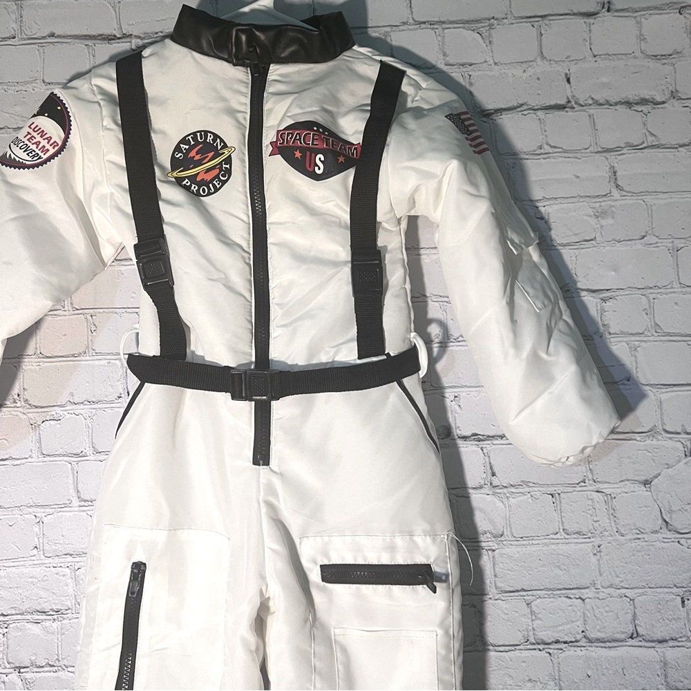 Vintage  AUTHENTIC KIDS  Astronaut Halloween or Dress Up Costume Size M 5/6